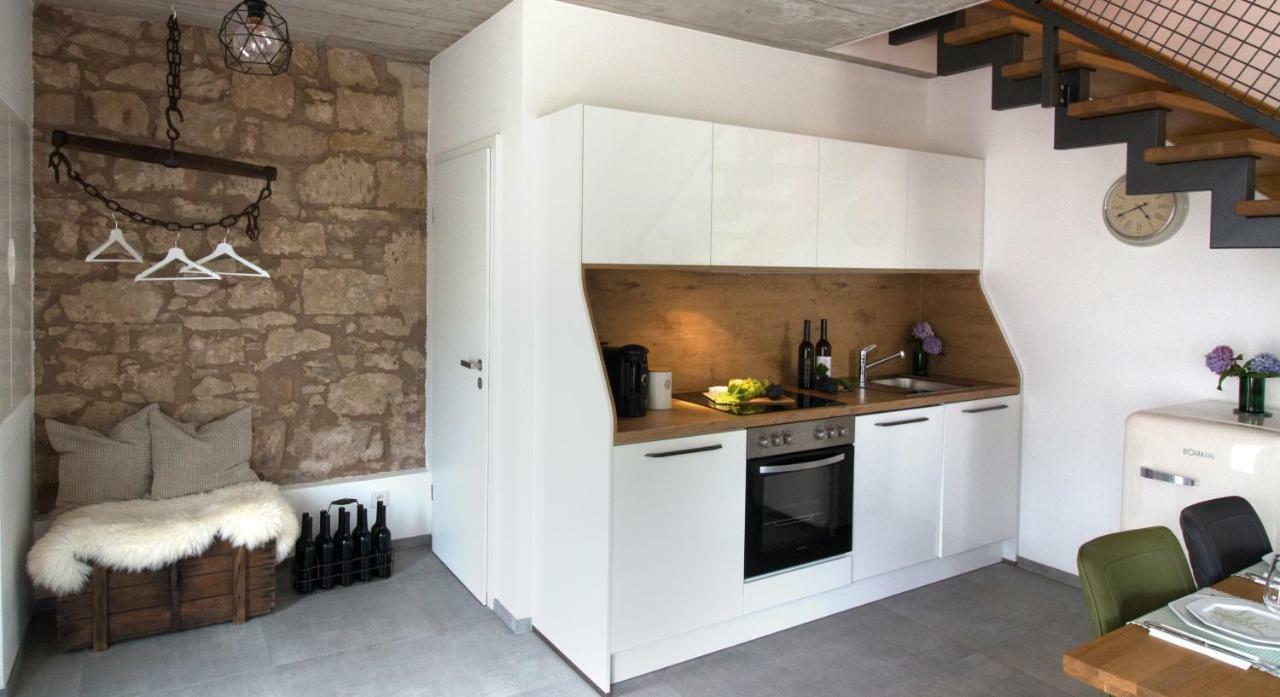 Zur Alten Rebe Ferienhaus Und Weingut คอนซ์ ภายนอก รูปภาพ